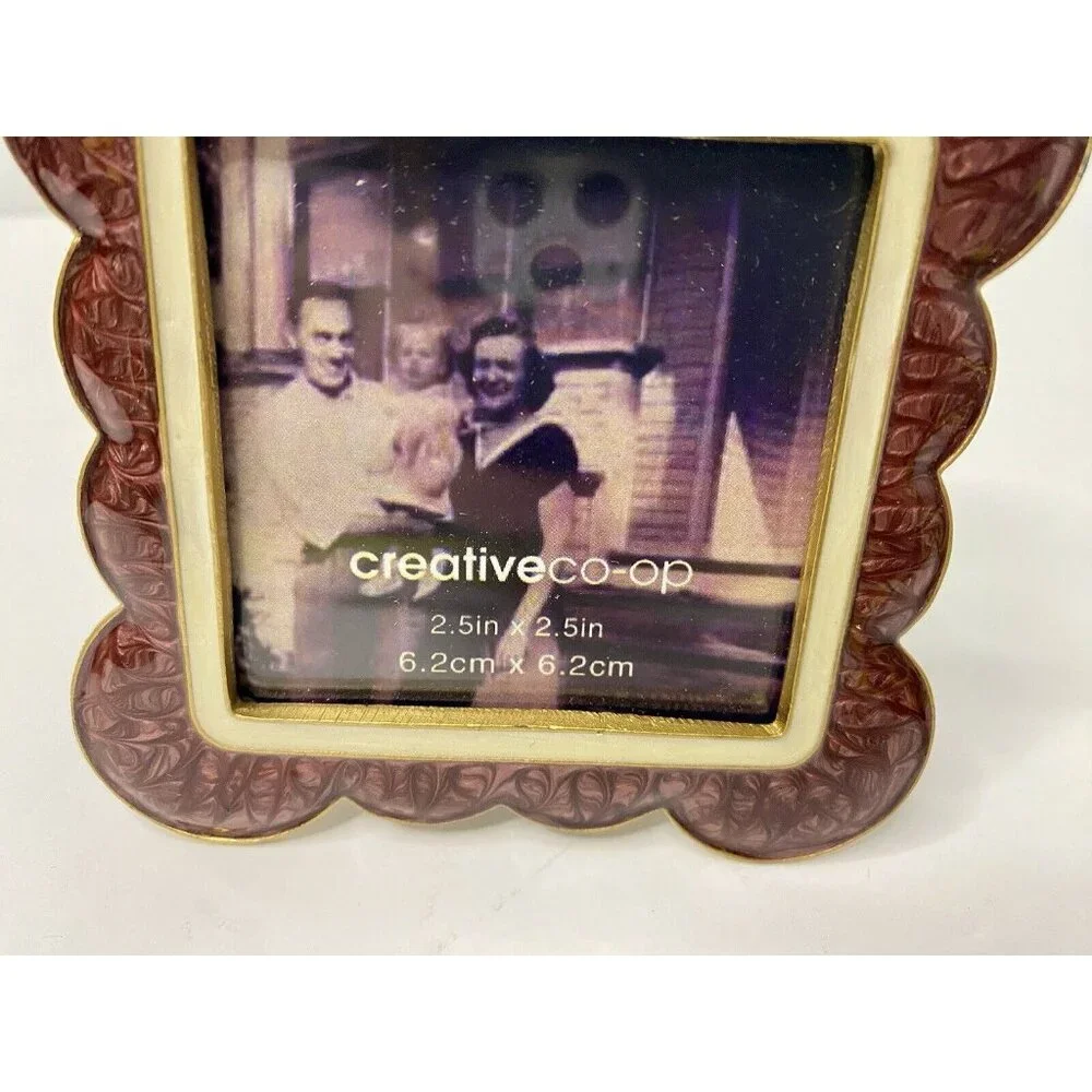 Creative‎ Co-op Photo Frame Purple Enamel Rhinestones Scalloped Edges 2.5